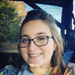 Meet your Posher, Erin